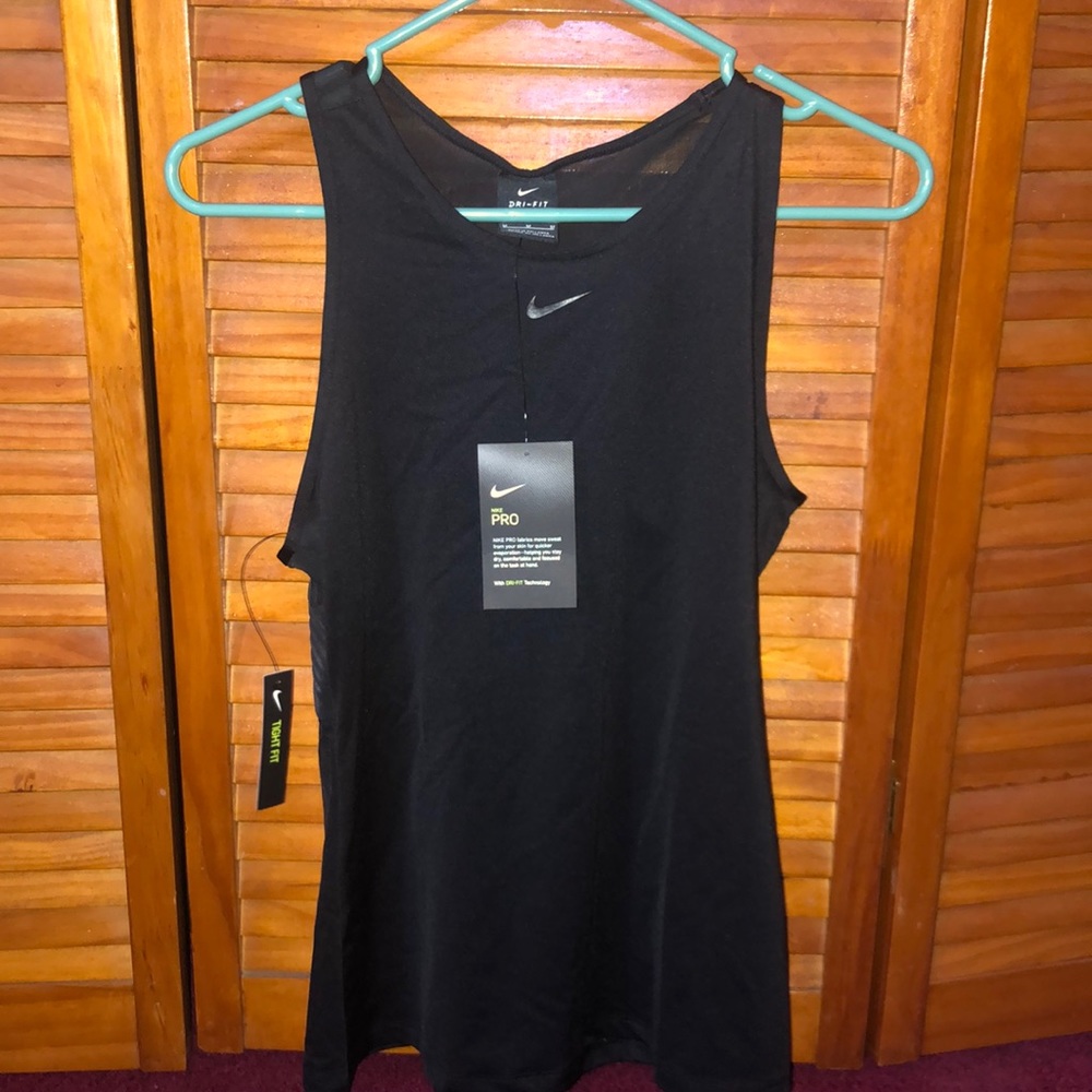 BRAND NEW NEVER USED, Nike workout tank